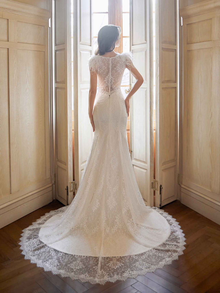 Gorgeous Mermaid Off White V-neck Maxi Long Handmade Lace Wedding Dresses,WD806