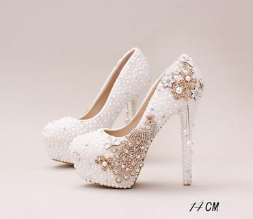 Popular Handmade Pearls Rhinestone Pointed Toe Crystal Wedding Shoes, S027